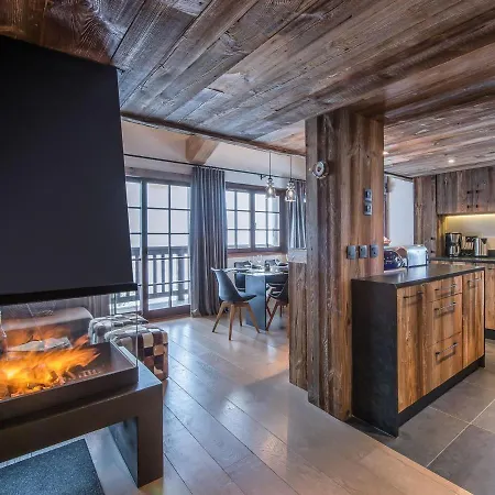 Chalet Chaleureux Familial Avec Spa, Sauna Et Proche Pistes A Meribel Village. - Fr-1-566-24 *