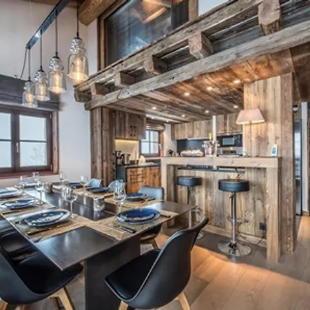 Chalet Chaleureux Familial Avec Spa, Sauna Et Proche Pistes A Meribel Village. - Fr-1-566-24